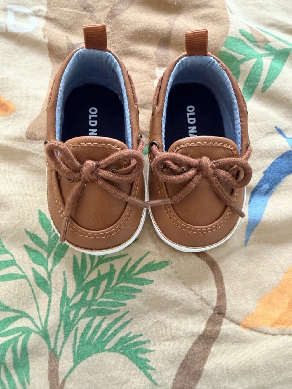 Old Navy Toddler Brown Moccasin Sneakers